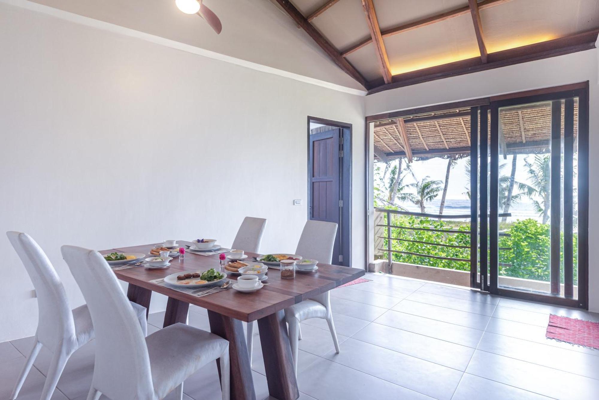 L'Osteria Luxe Beachfront B&B General Luna  Luaran gambar